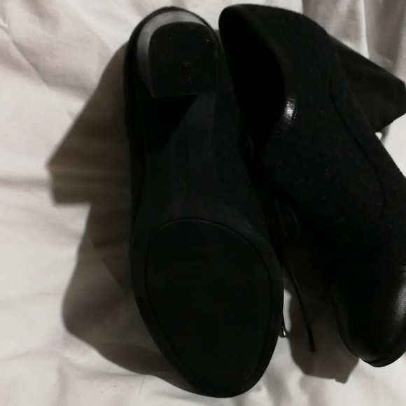 Nine West Oxford shoes - Picture 4 of 4